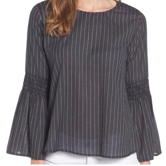 Velvet Graham & Spenser Bell Sleeve round neck striped top size large - Picture 1 of 7